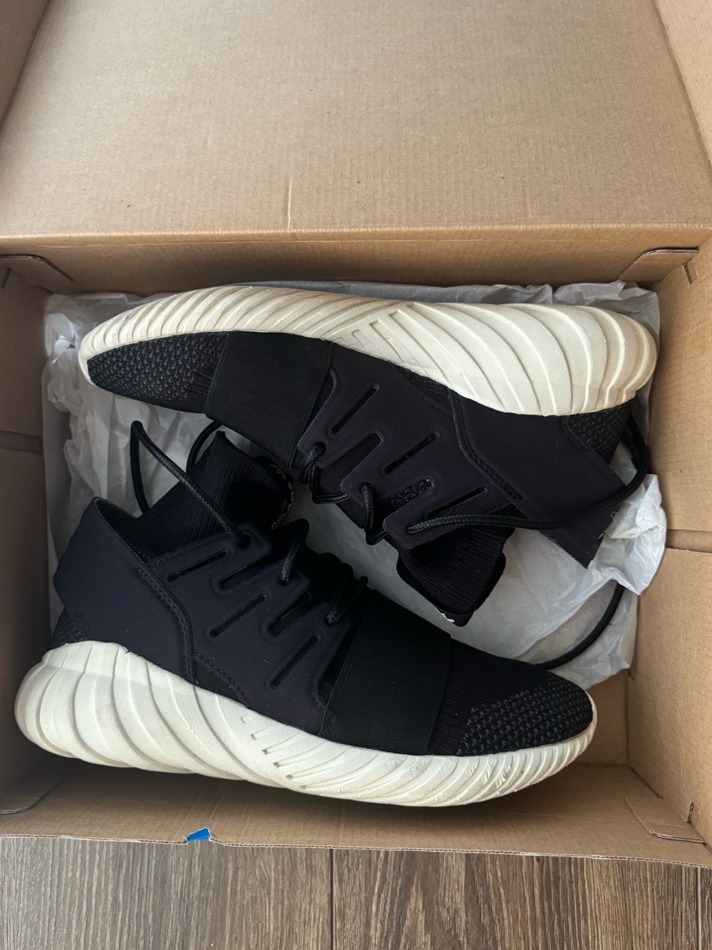 adidas Tubular Doom Primeknit Core Black/Cream White Size 7